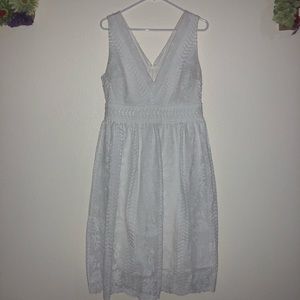 Lulu’s White Lace Dress